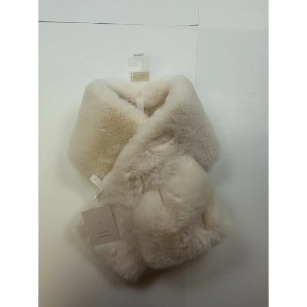 New Lauren Conrad Faux Fur Thick‎ Plush Neck Warmer Ivory